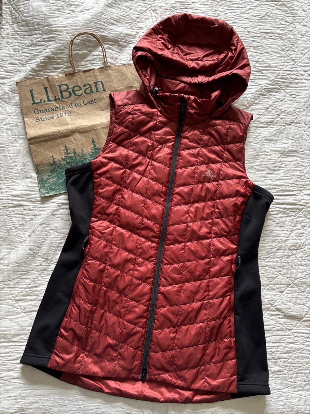 LL Bean PrimaLoft Packaway Long Vest